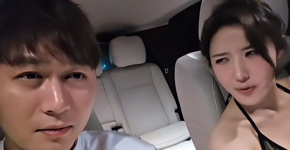 “前妻的秘密”乔妹跟小酷哥有复婚打算？乔妹放弃某音换到某牙，一家人直播效果拉满！