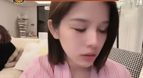 如果为了钱付出跟M有什么区别？女主播坚持底线拒绝开价行为！