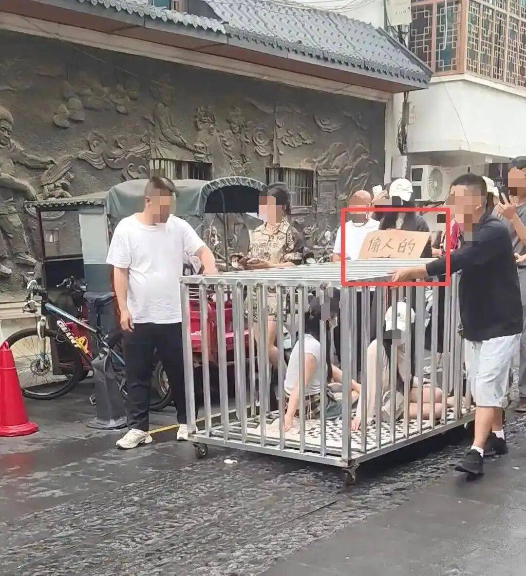 小马云18岁当爸引众怒,网友怒斥看不下去了