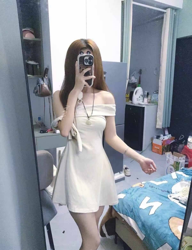 长得不算好看但有姿色，身材一般但带得出去：女生大胆征友