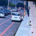 给老婆一个惊喜，结果自己成了受惊吓的那个