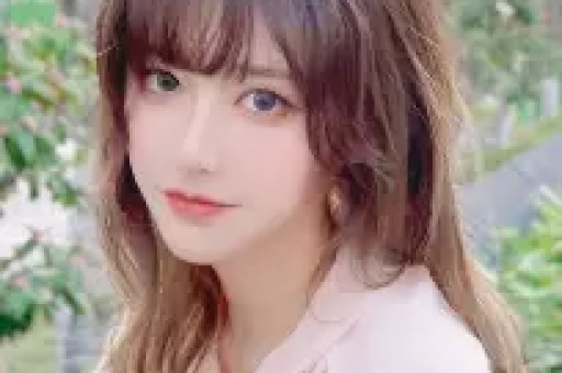 明星卖羽绒服翻车被打假,本人致歉:先给粉丝全额退款